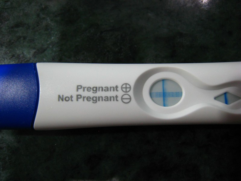 Test pregnancy